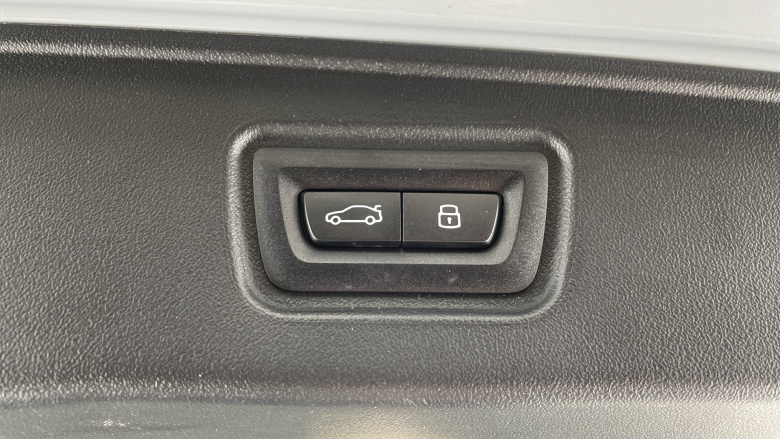 BMW 5 Series 520i M Sport Pro 5dr Auto Petrol Estate